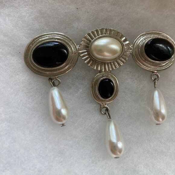 Beautiful Vintage Brooch Pin - Picture 2 of 4